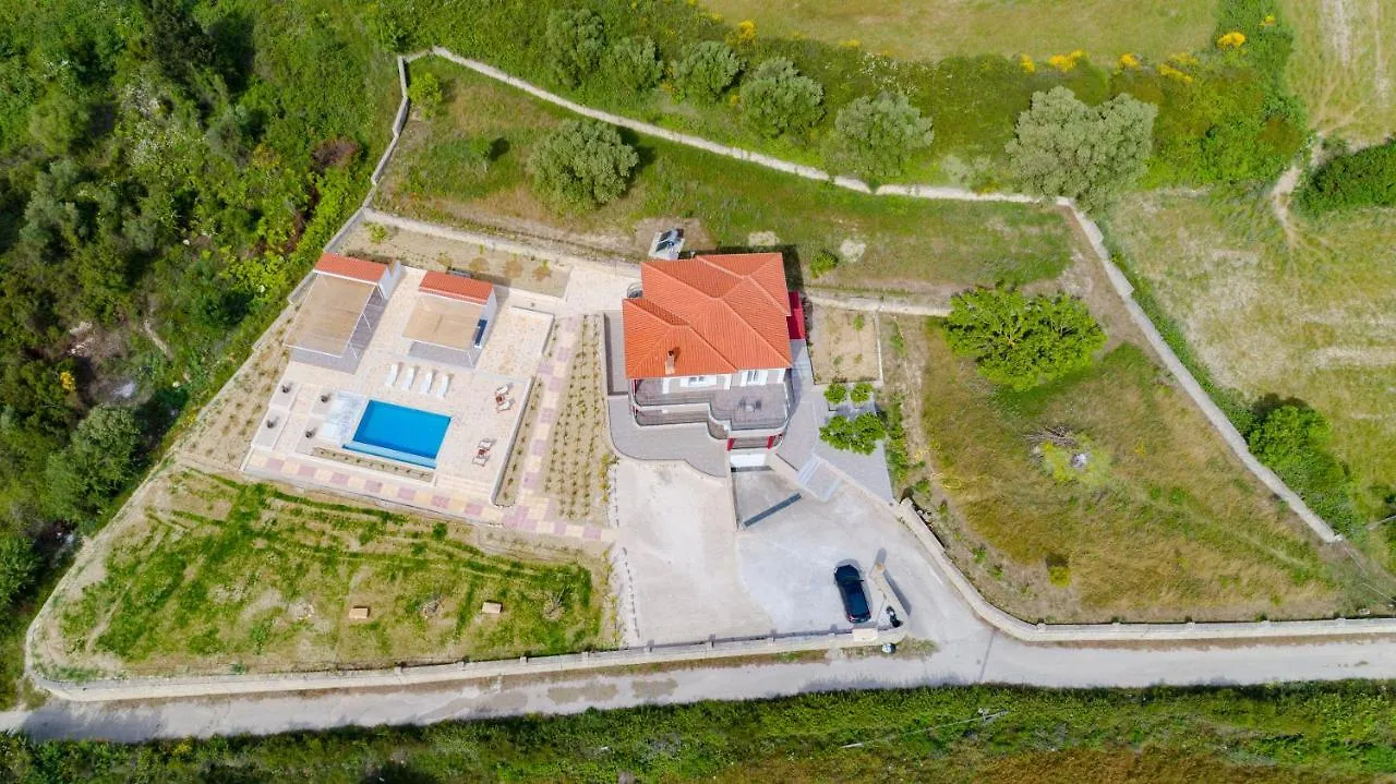 The Leaf House - Kefalonia Lixouri Villa