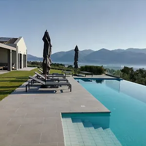 Villa Alekos Houses-elia, Lixouri
